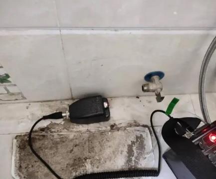 河源市屋顶漏水维修公司分享下卫生间漏水的危害及解决方法